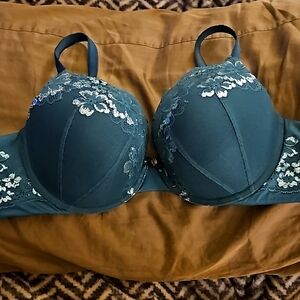 Victoria's Secret 38D Body by Victoria in emerald green.